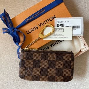 Louis Vuitton Damier key pouch